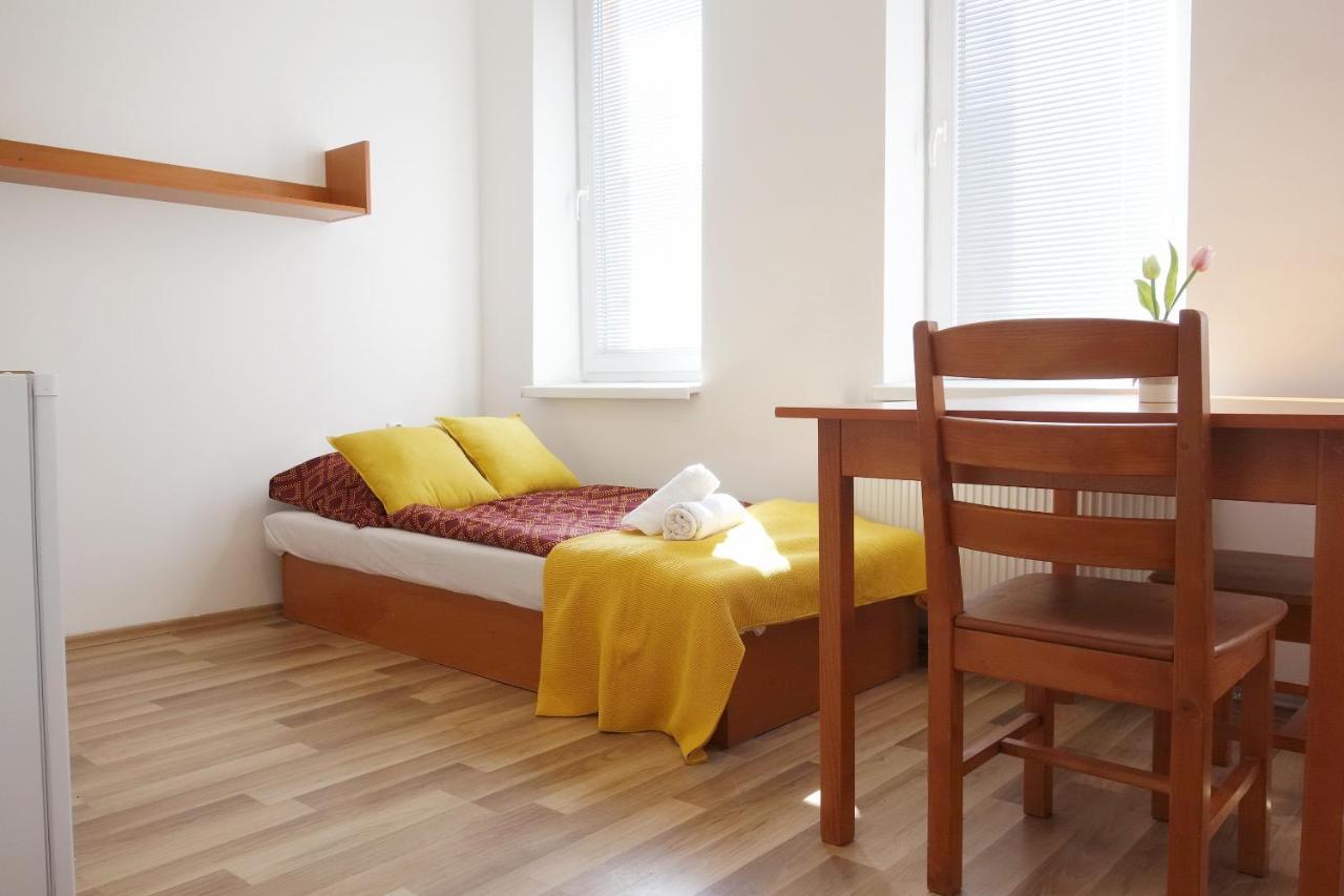 Apartmany Alzuz Ружомберок Экстерьер фото